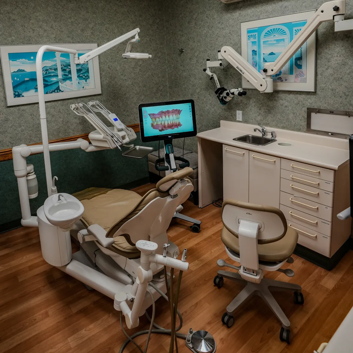 Inside a Tsai Orthodontics operatory — chair, iTero scanner and clinical setup